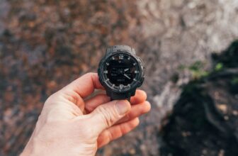 Garmin Instinct Crossover Solar review: Subtle tech smarts